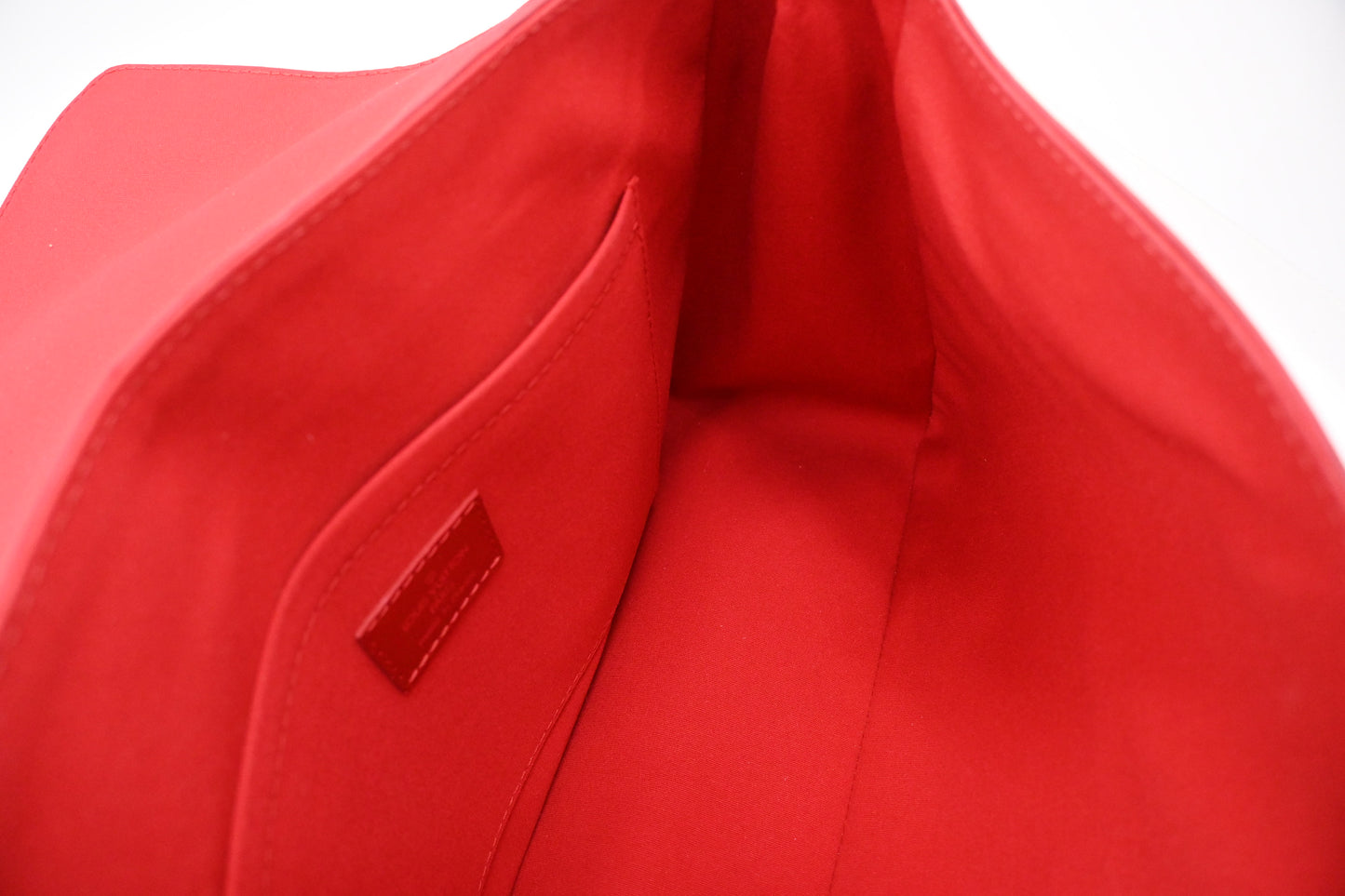 Louis Vuitton Segur MM in Red Epi Leather