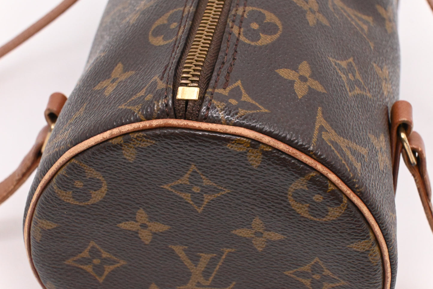 Louis Vuitton Papillon 26 in Monogram Canvas