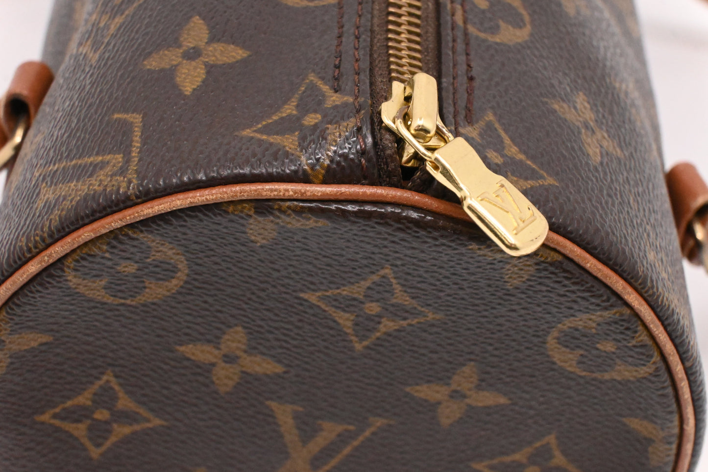 Louis Vuitton Papillon 26 in Monogram Canvas