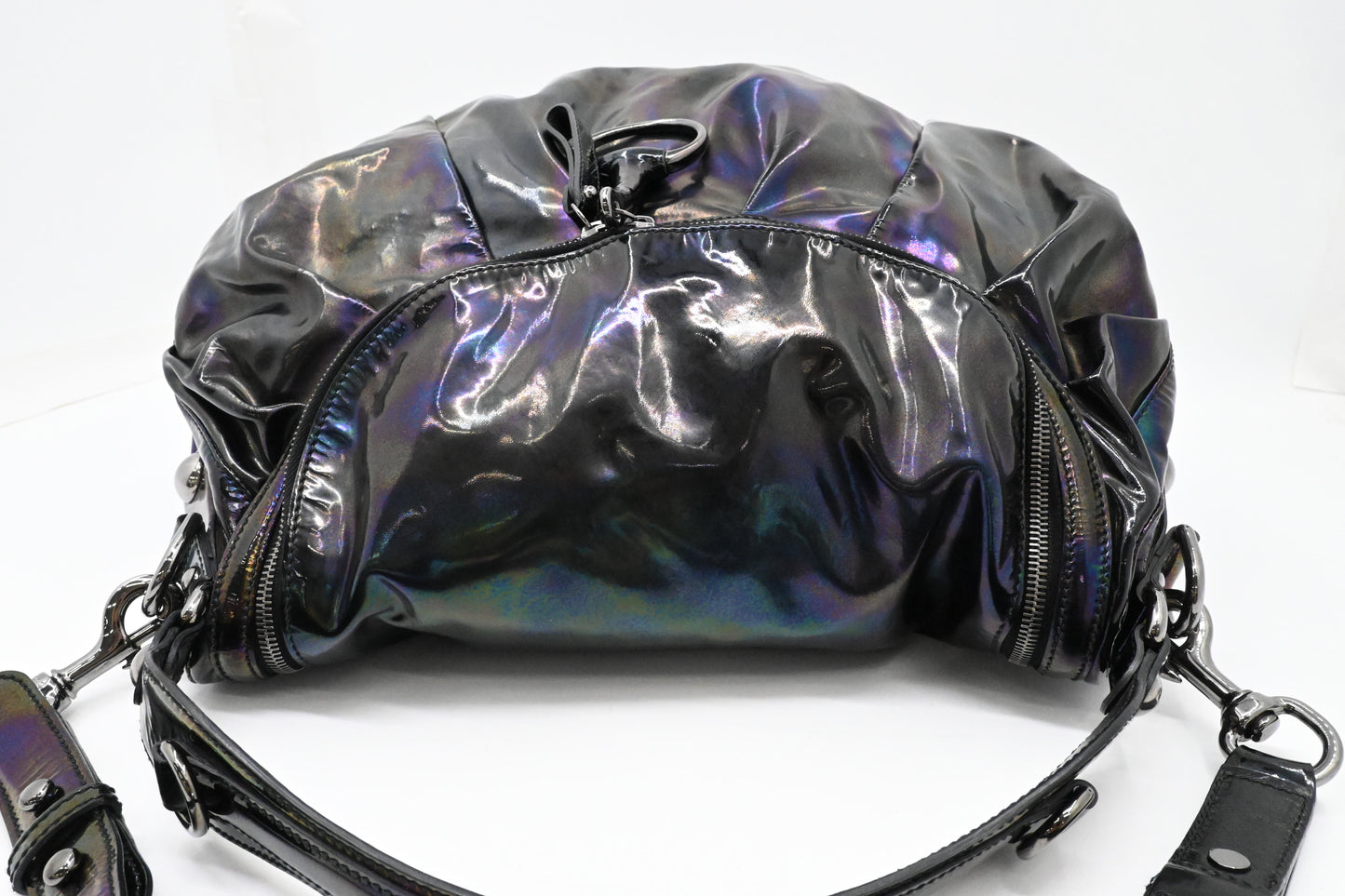 Gucci Iconbit Hobo Bag in Iridescent Patent Leather