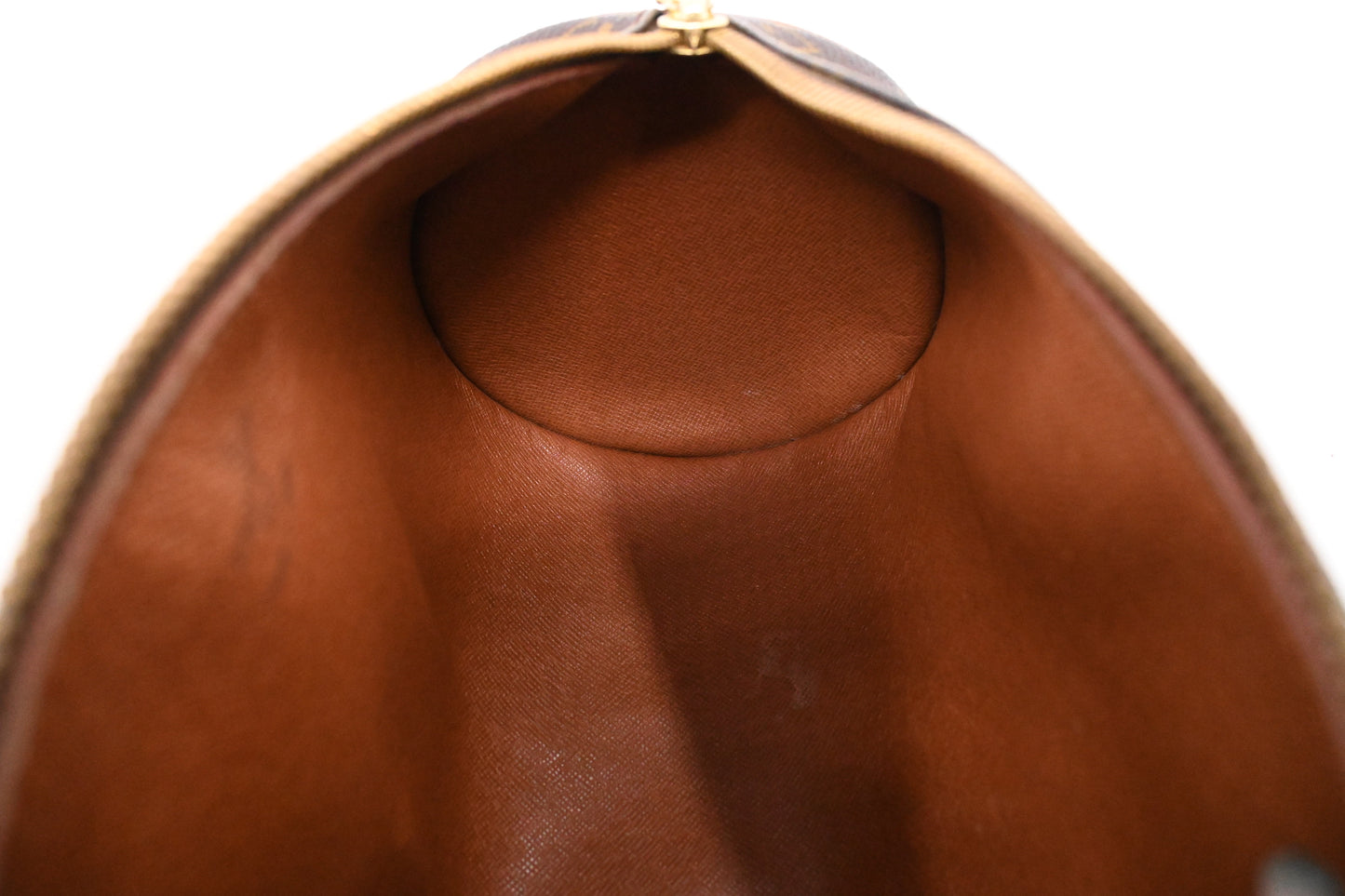 Louis Vuitton Papillon 26 in Monogram Canvas