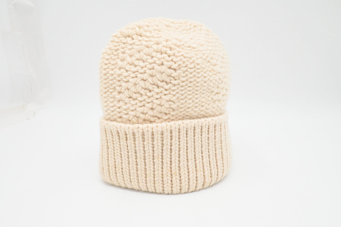 Louis Vuitton Hat in White Wool and Alpaca