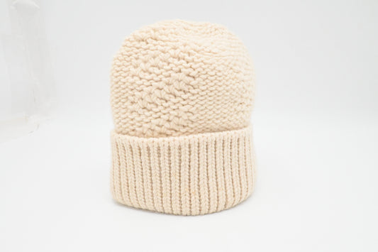 Louis Vuitton Hat in White Wool and Alpaca