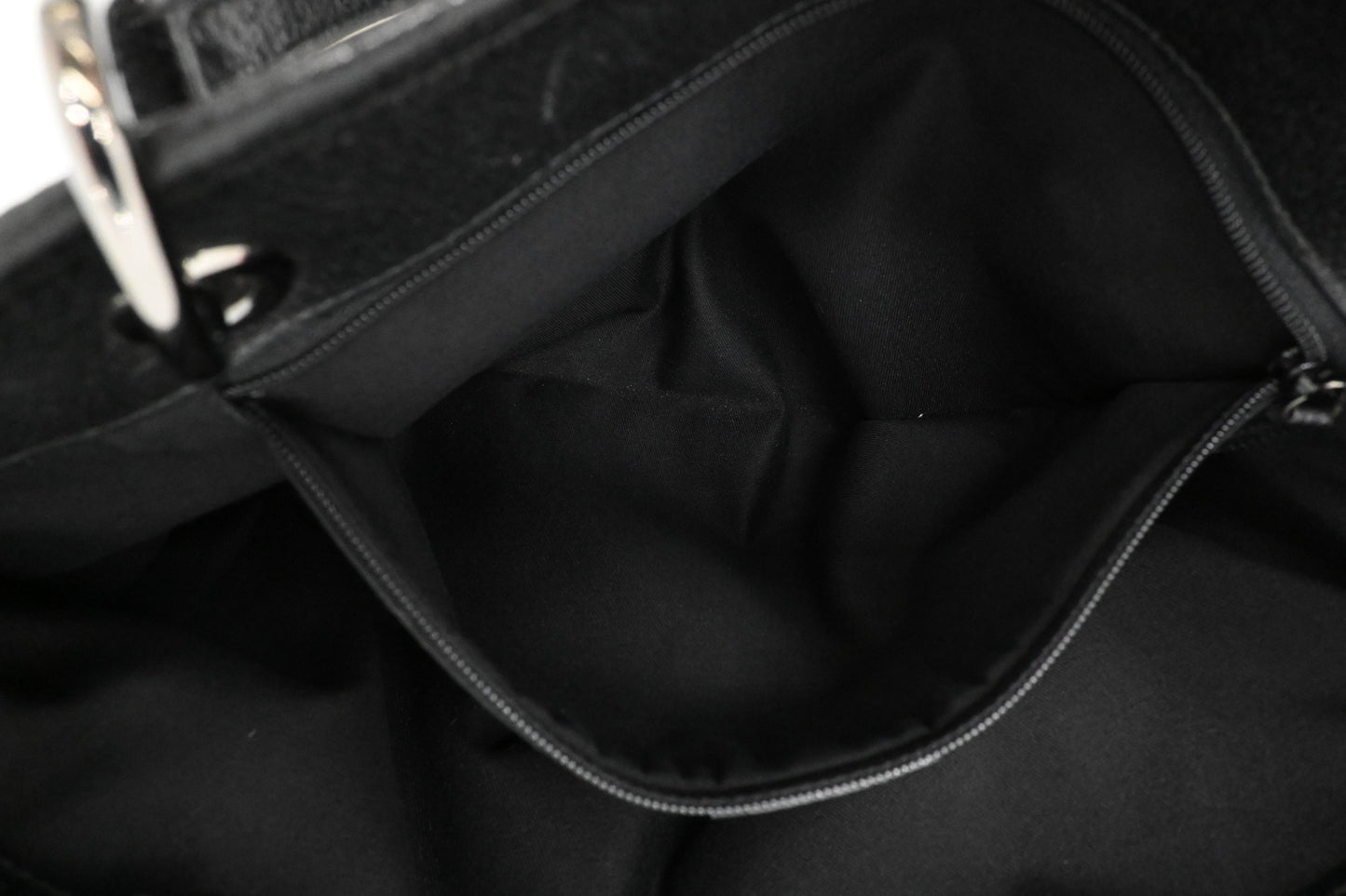 Gucci Tote in Black GG Canvas