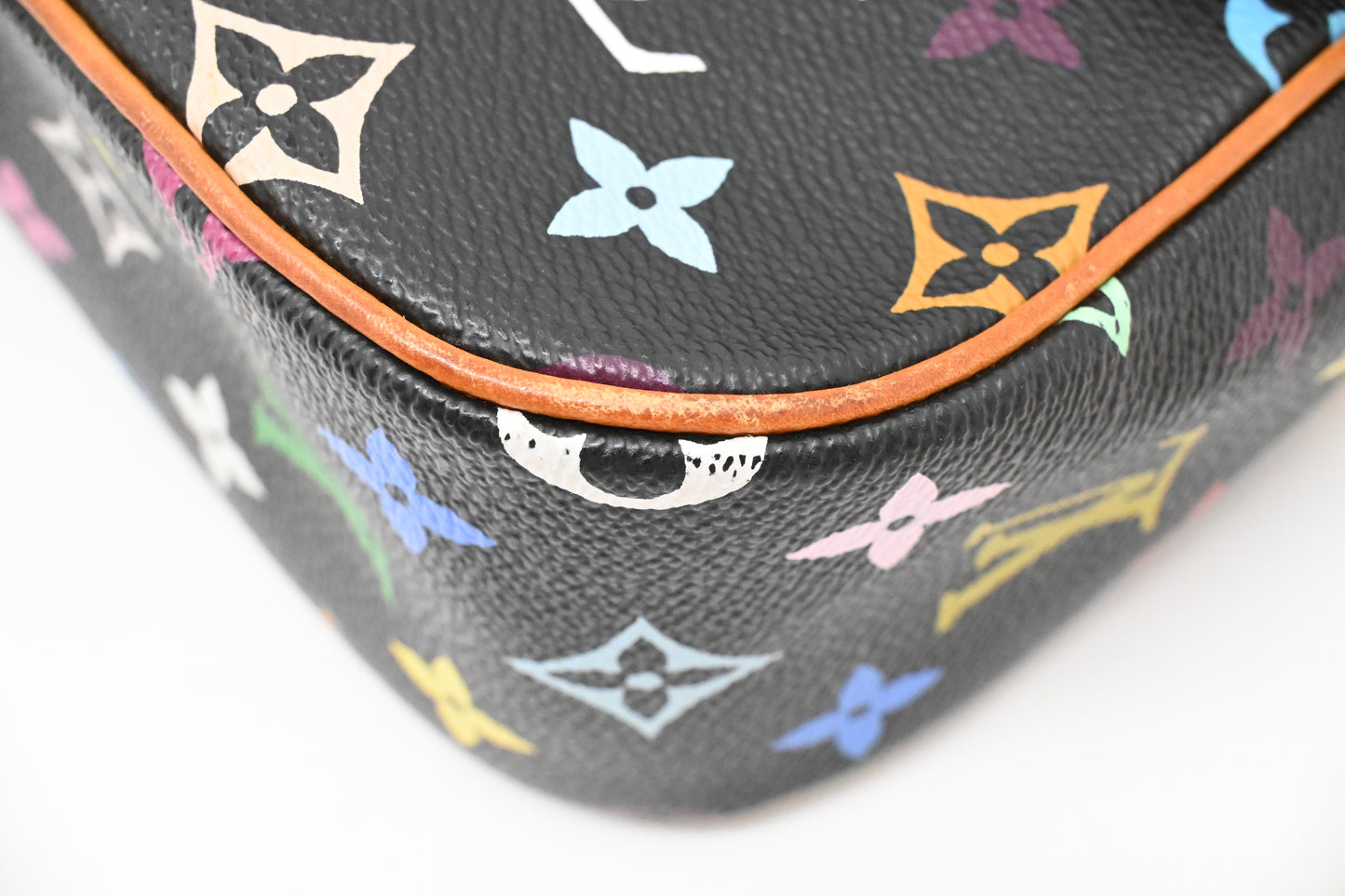 Louis Vuitton Sologne in Black Multicolor Monogram Canvas