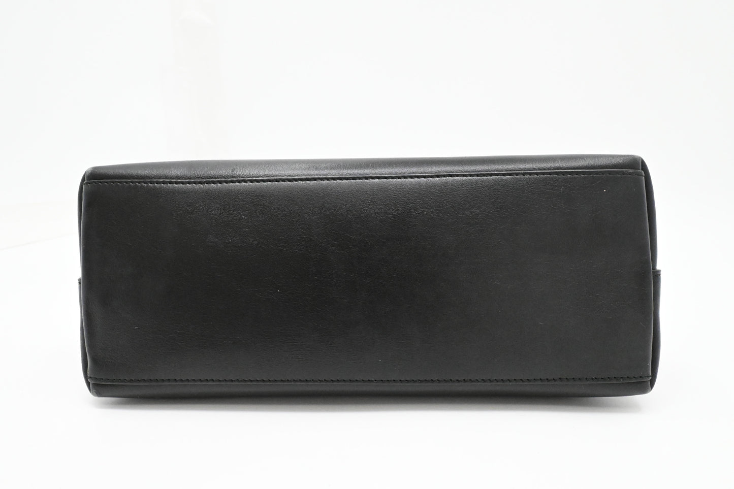 Gucci Bamboo Shoulder Bag in Black Leather