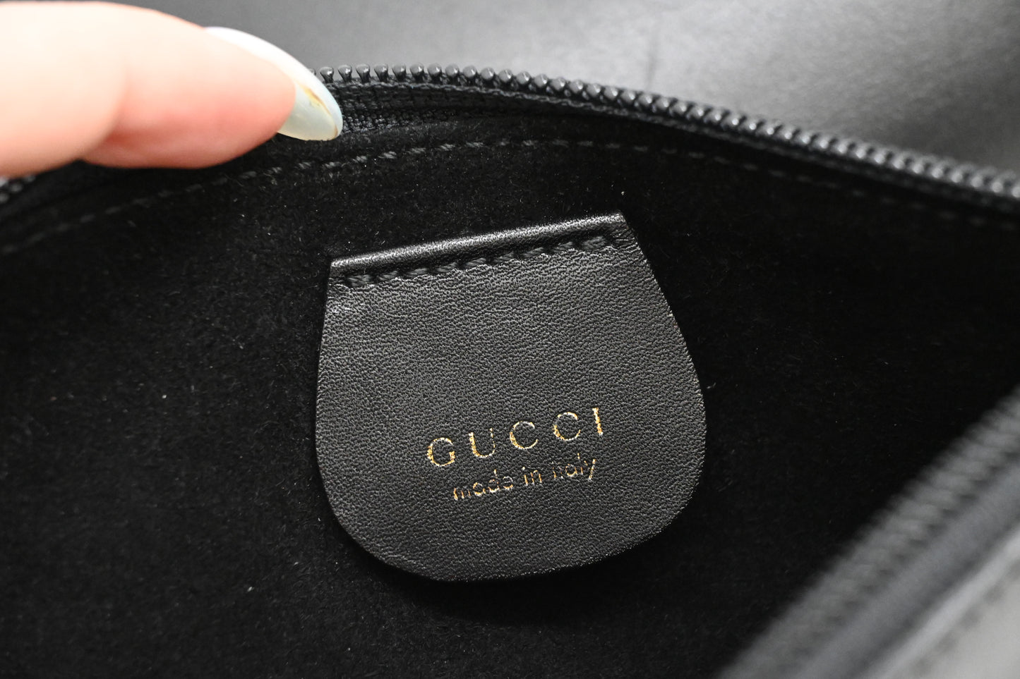 Gucci Bamboo Shoulder Bag in Black Leather