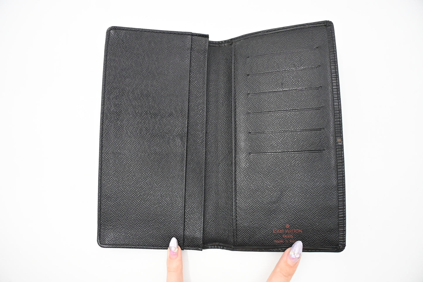 Louis Vuitton Long Bifold Wallet in Black Epi Leather