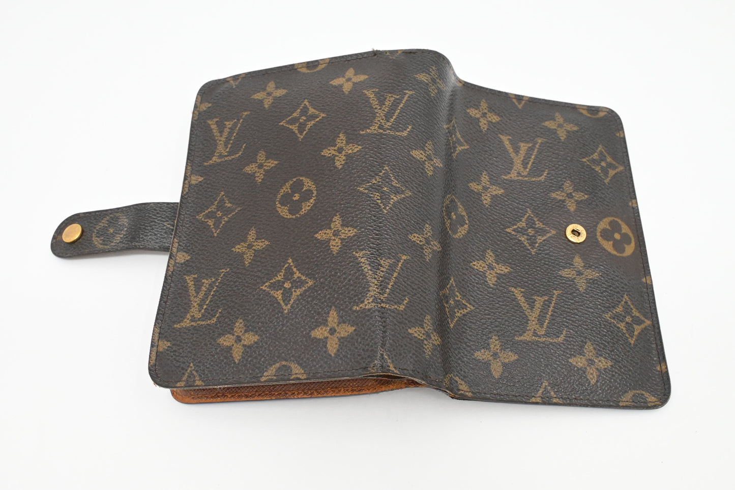 Louis Vuitton Porte Papier Zippe Wallet in Monogram Canvas