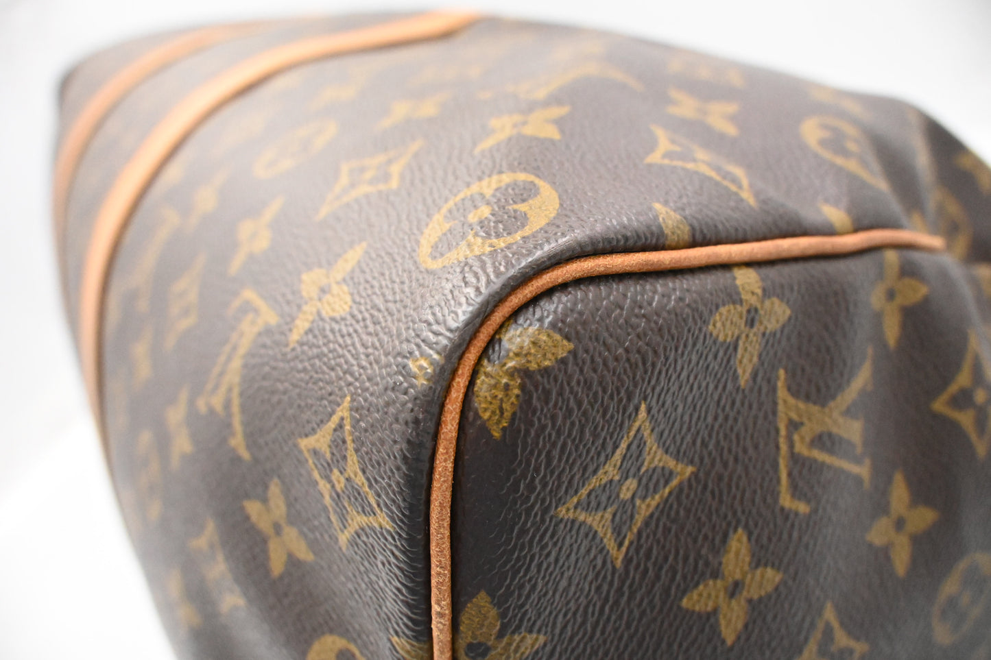 Louis Vuitton Keepall 50 in Monogram Canvas