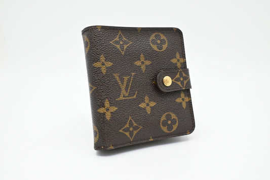 Louis Vuitton Compact Zippy Wallet in Monogram Canvas