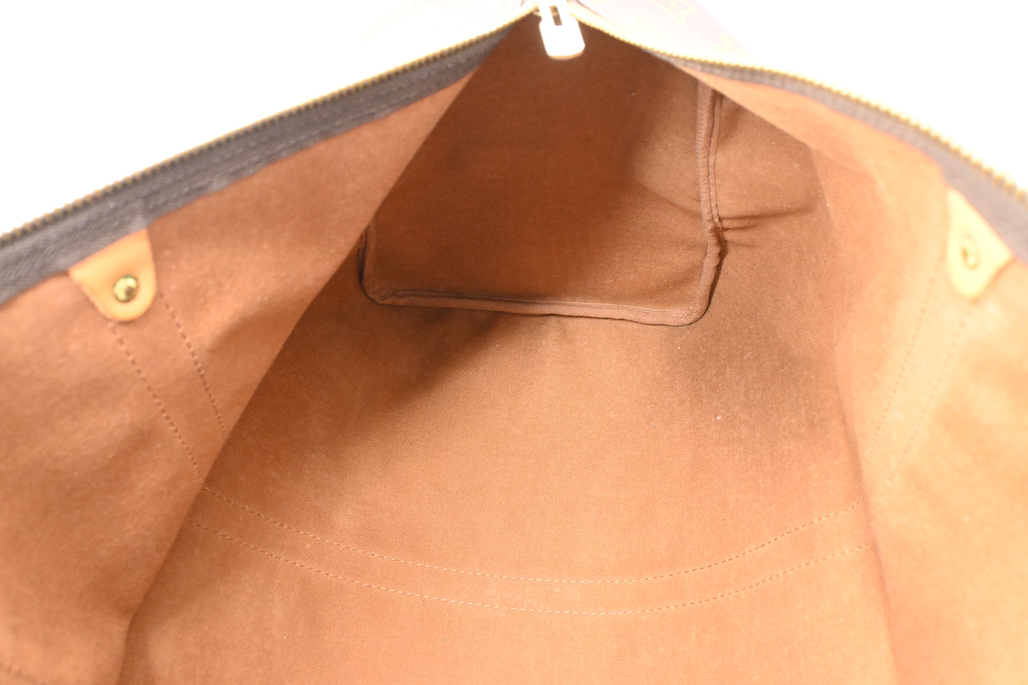 Louis Vuitton Keepall 50 in Monogram Canvas
