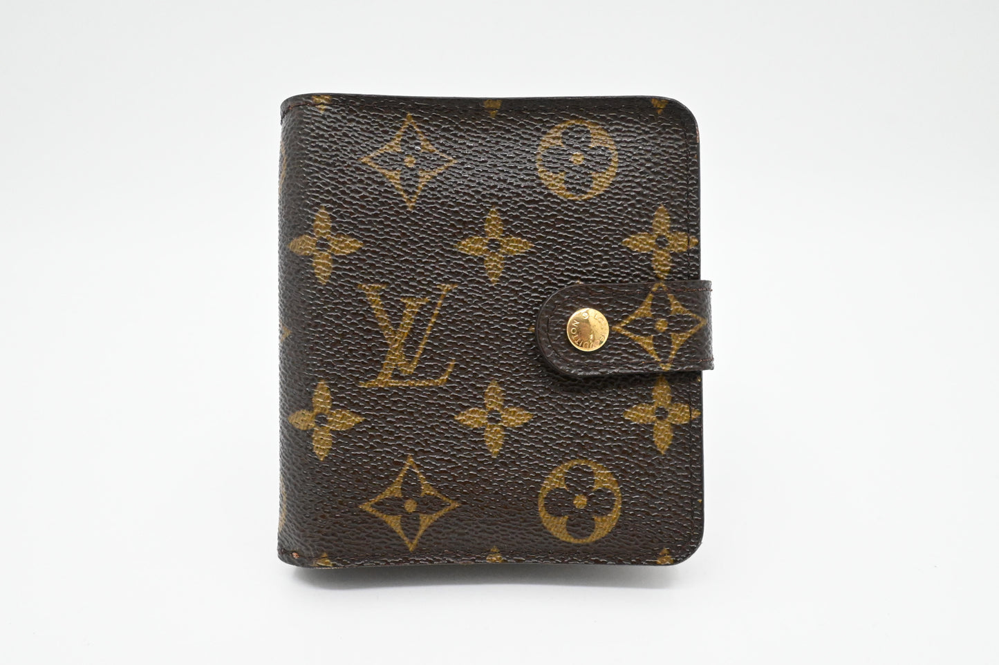 Louis Vuitton Compact Zippy Wallet in Monogram Canvas