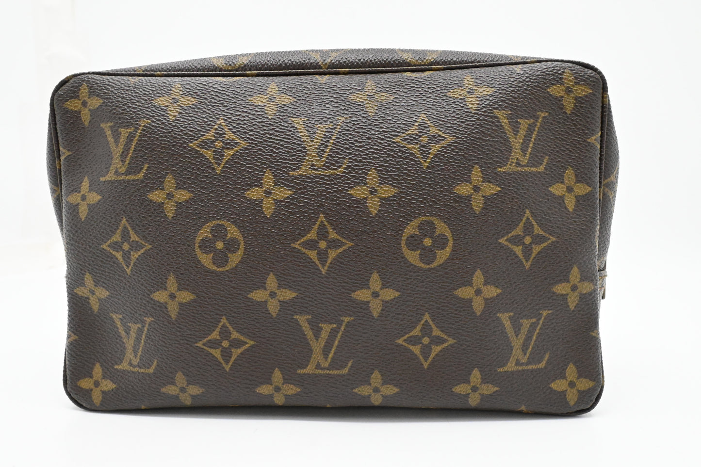 Louis Vuitton Trousse 23 in Monogram Canvas