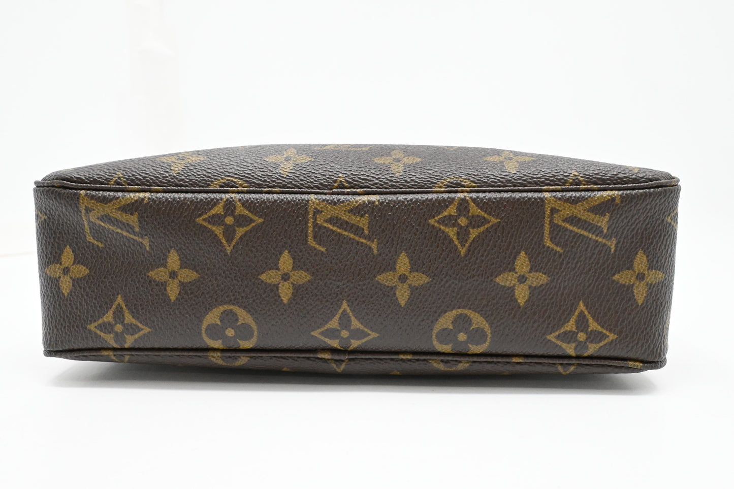 Louis Vuitton Trousse 23 in Monogram Canvas