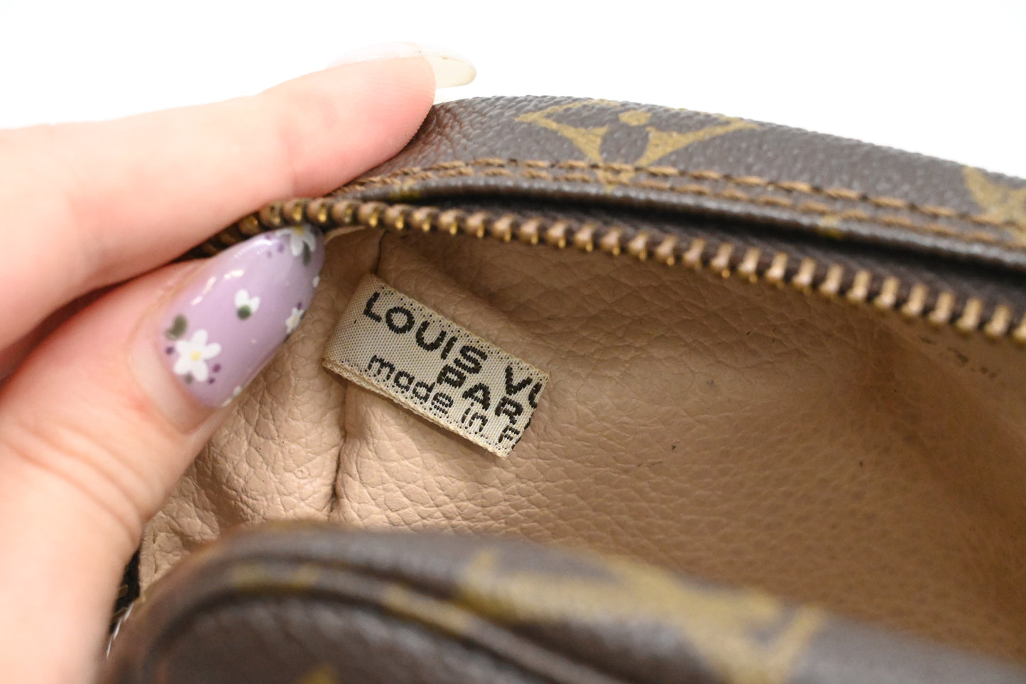 Louis Vuitton Trousse 23 in Monogram Canvas