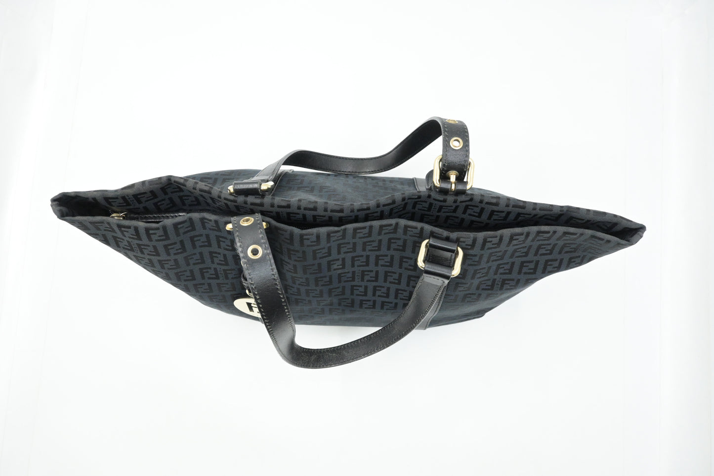 Fendi Tote Bag in Black Zucchino Canvas
