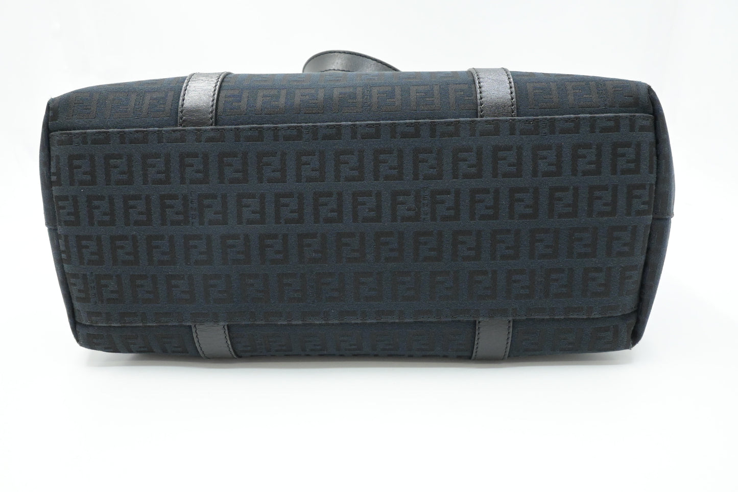 Fendi Tote Bag in Black Zucchino Canvas