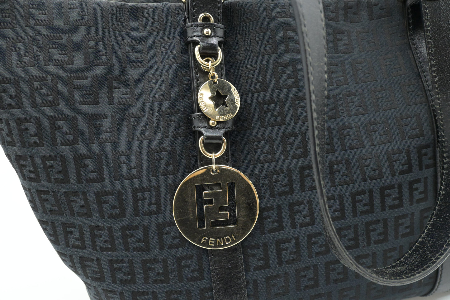 Fendi Tote Bag in Black Zucchino Canvas
