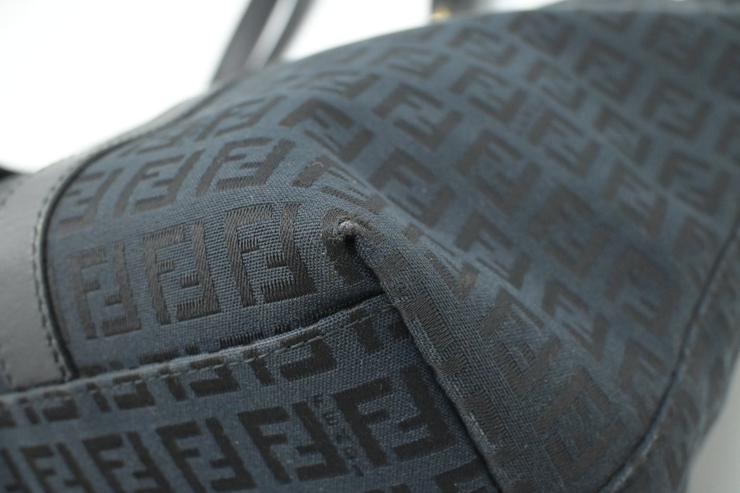 Fendi Tote Bag in Black Zucchino Canvas