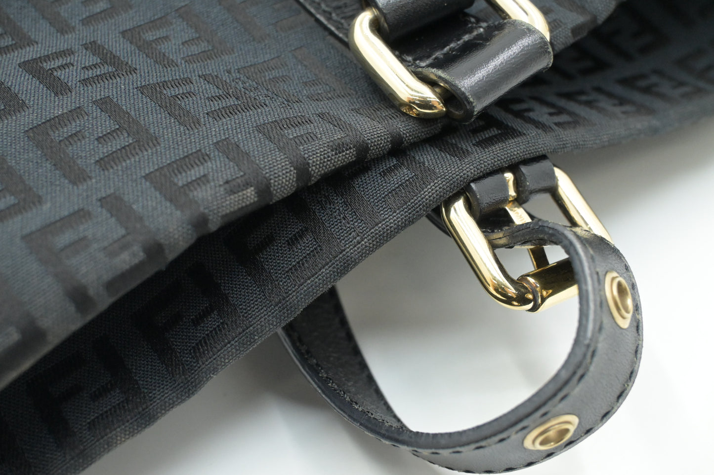 Fendi Tote Bag in Black Zucchino Canvas