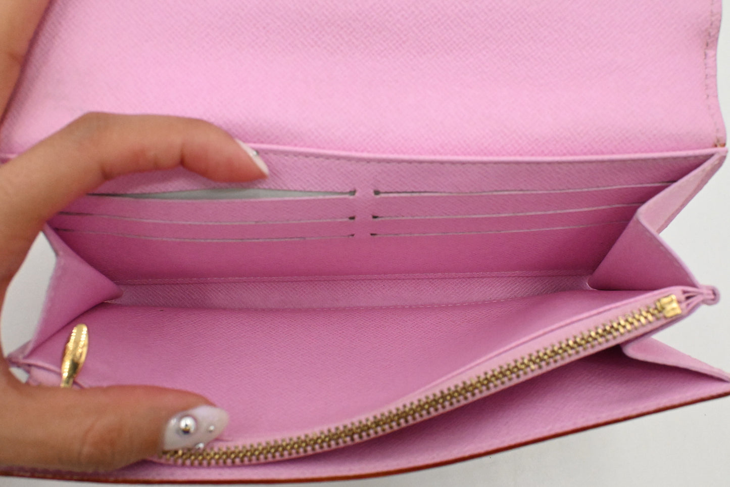 Louis Vuitton Sarah Wallet in White Multicolor Canvas