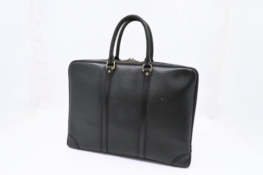 Louis Vuitton Porte Documents Voyage in Black Epi Leather