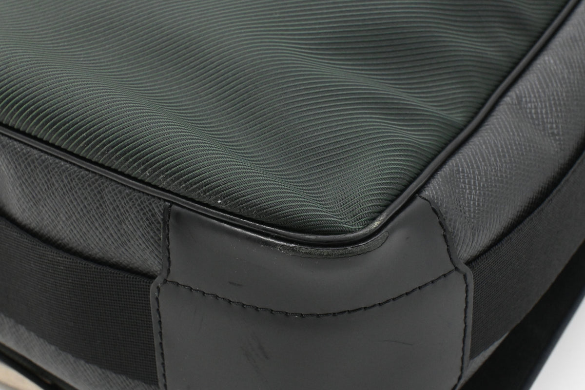 Louis Vuitton Viktor Messenger Bag in Black Taiga Leather & Green Nylon