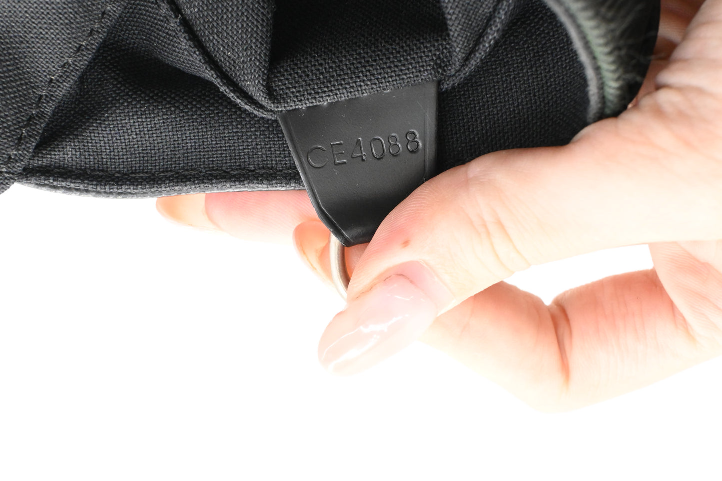 Louis Vuitton Viktor Messenger Bag in Black Taiga Leather & Green Nylon