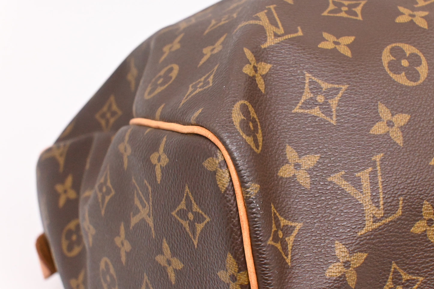 Louis Vuitton Keepall 50 in Monogram Canvas