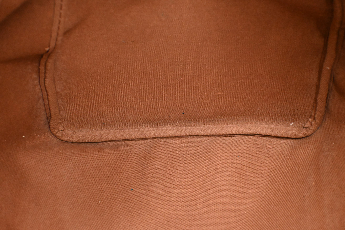 Louis Vuitton Keepall 50 in Monogram Canvas