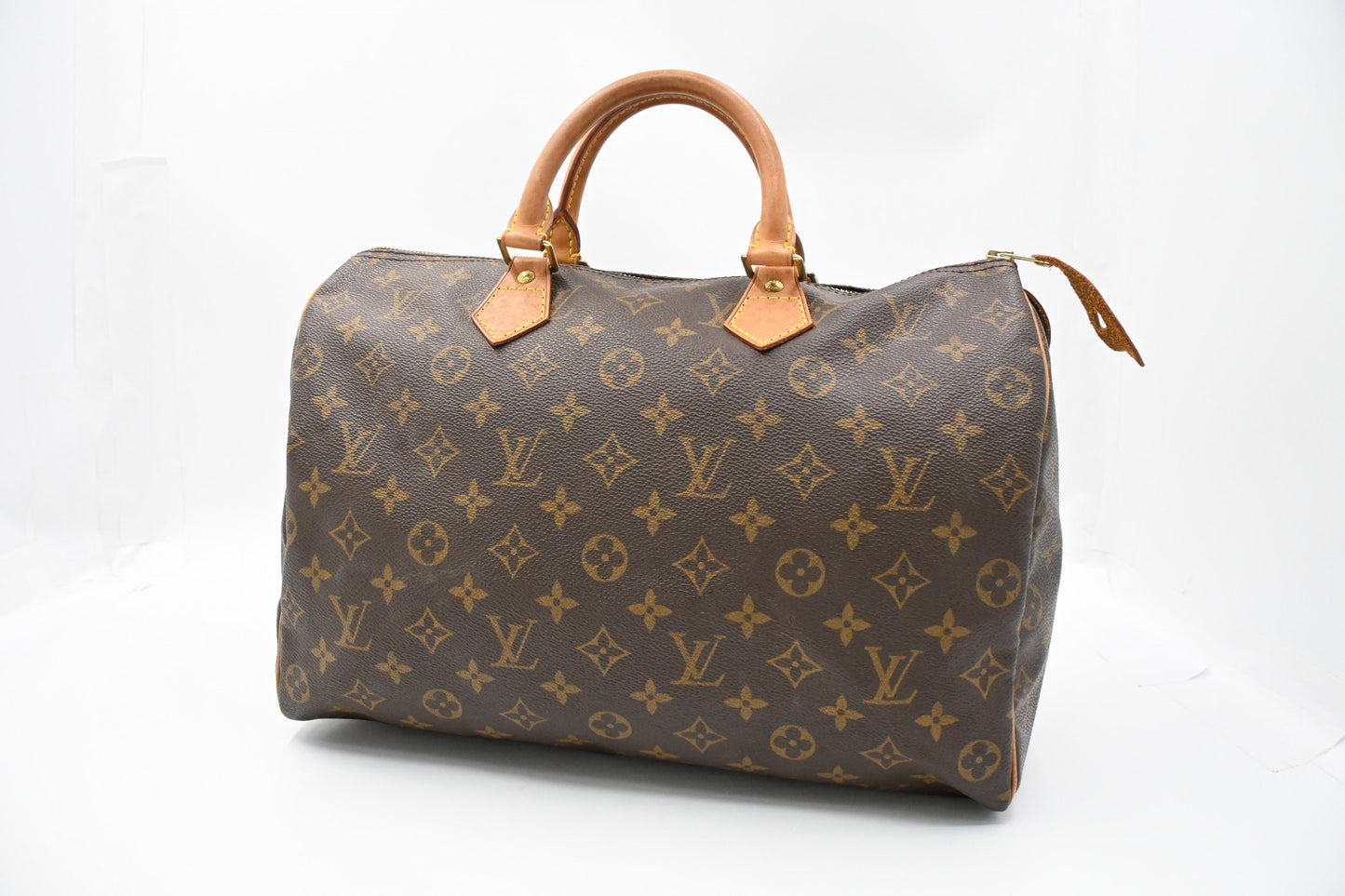 Louis Vuitton Speedy 35 in Monogram Canvas