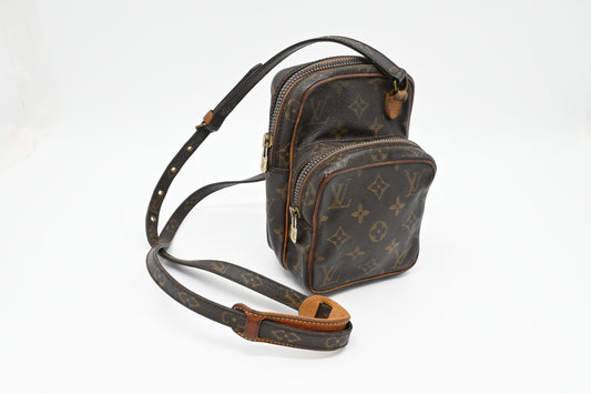 Louis Vuitton Amazone PM in Monogram Canvas