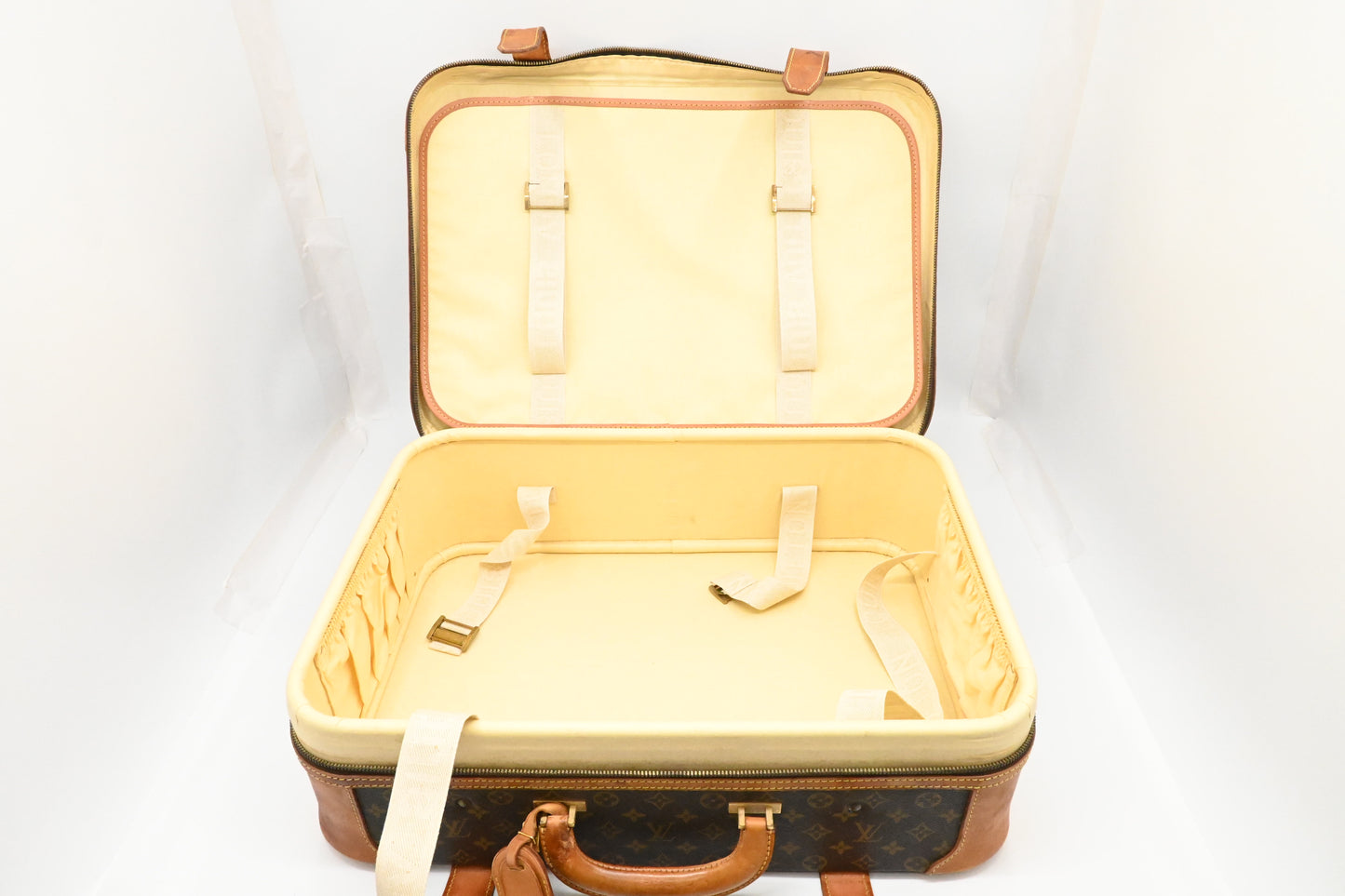 Louis Vuitton Stratos 60 in Monogram Canvas