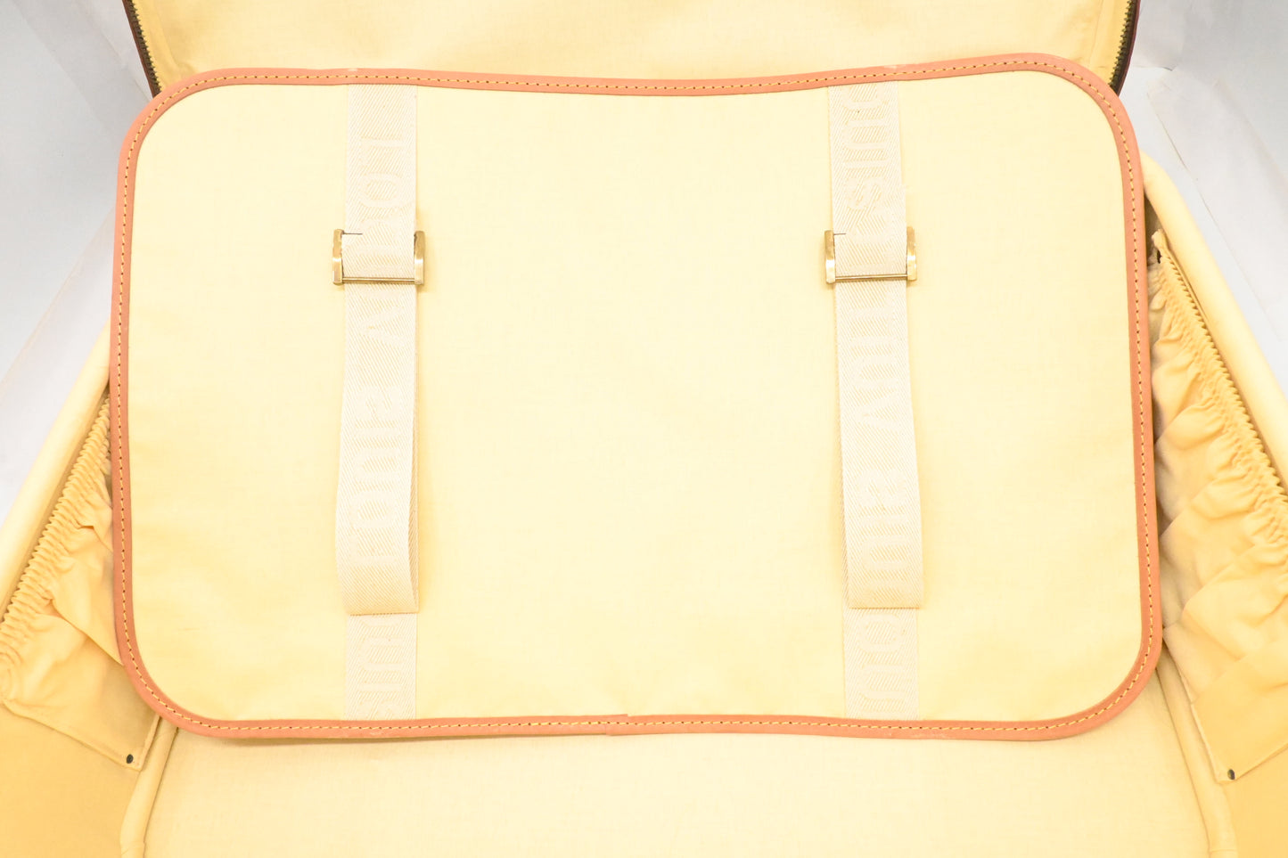 Louis Vuitton Stratos 60 in Monogram Canvas