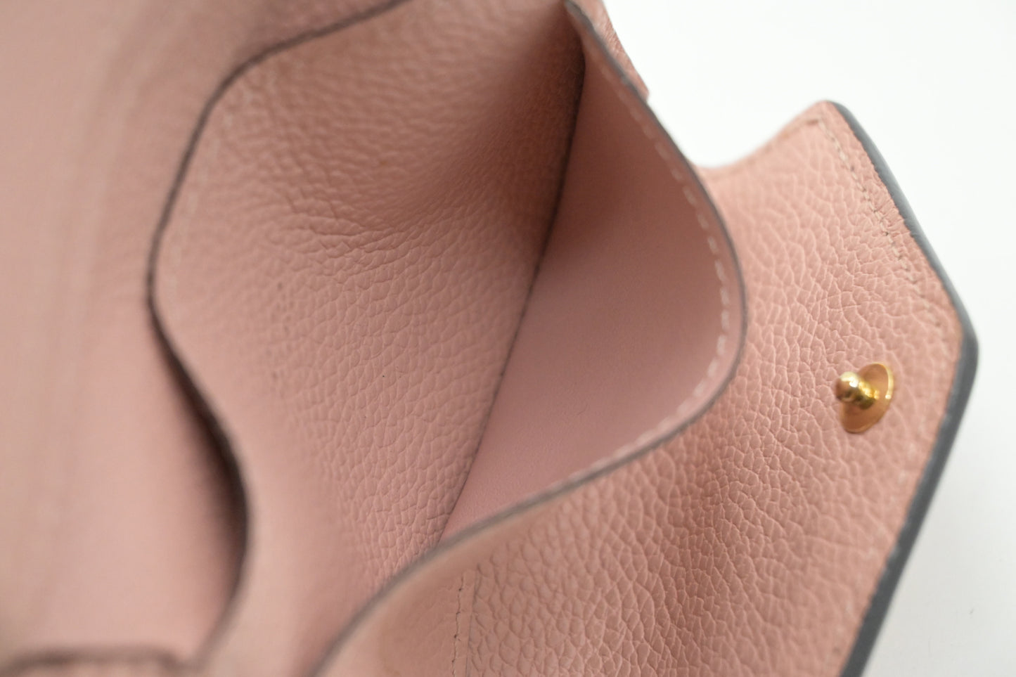 Louis Vuitton Zoe Wallet in Rose Poudre Empreinte Leather