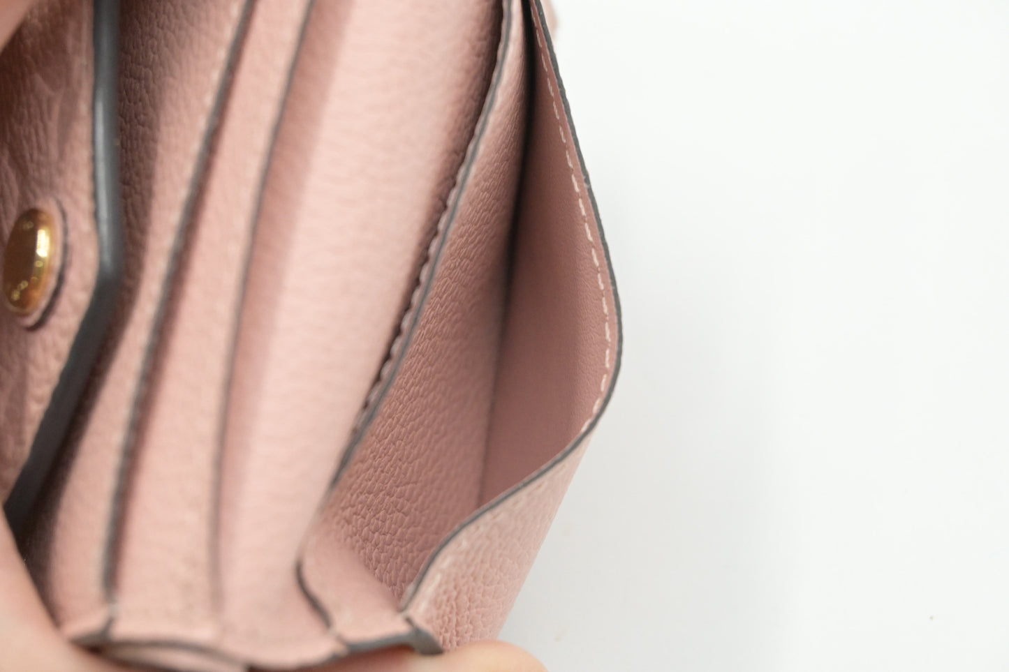 Louis Vuitton Zoe Wallet in Rose Poudre Empreinte Leather