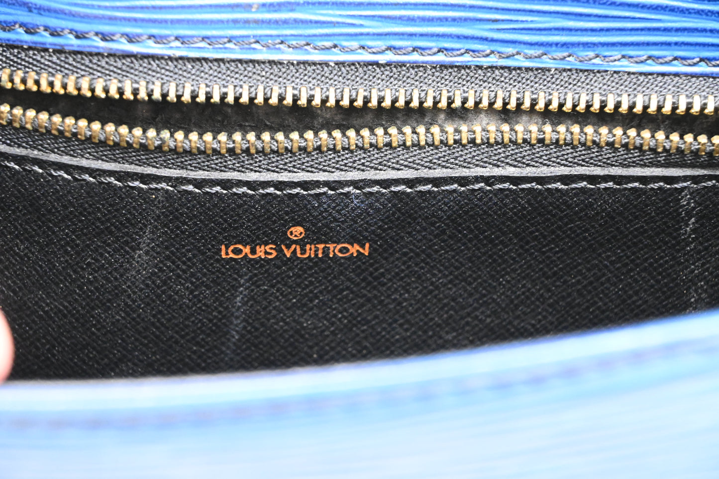 Louis Vuitton Saint Cloud in Blue Epi Leather
