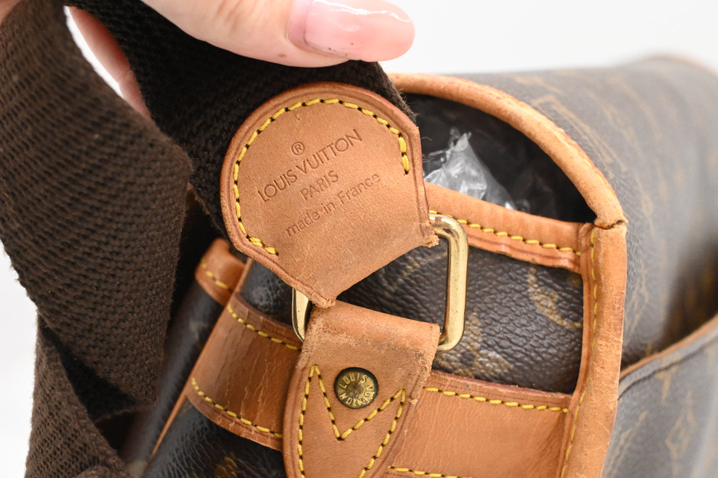 Louis Vuitton Gibeciere in Monogram Canvas
