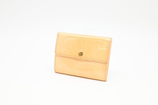 Louis Vuitton Ludlow Wallet in Citrine Vernis Leather
