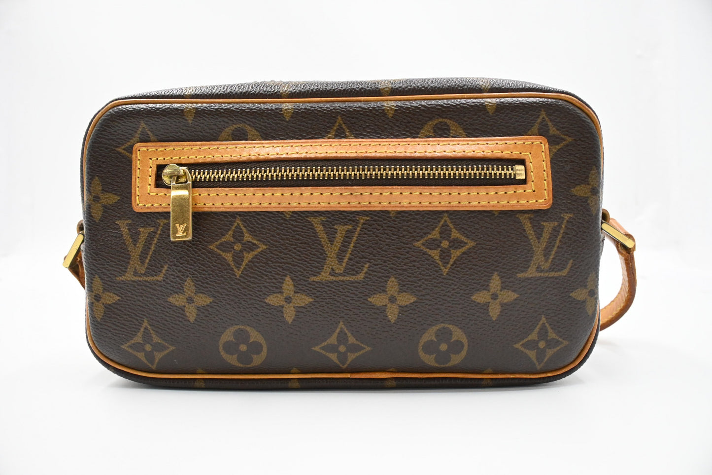 Louis Vuitton Pochette Cite in Monogram Canvas
