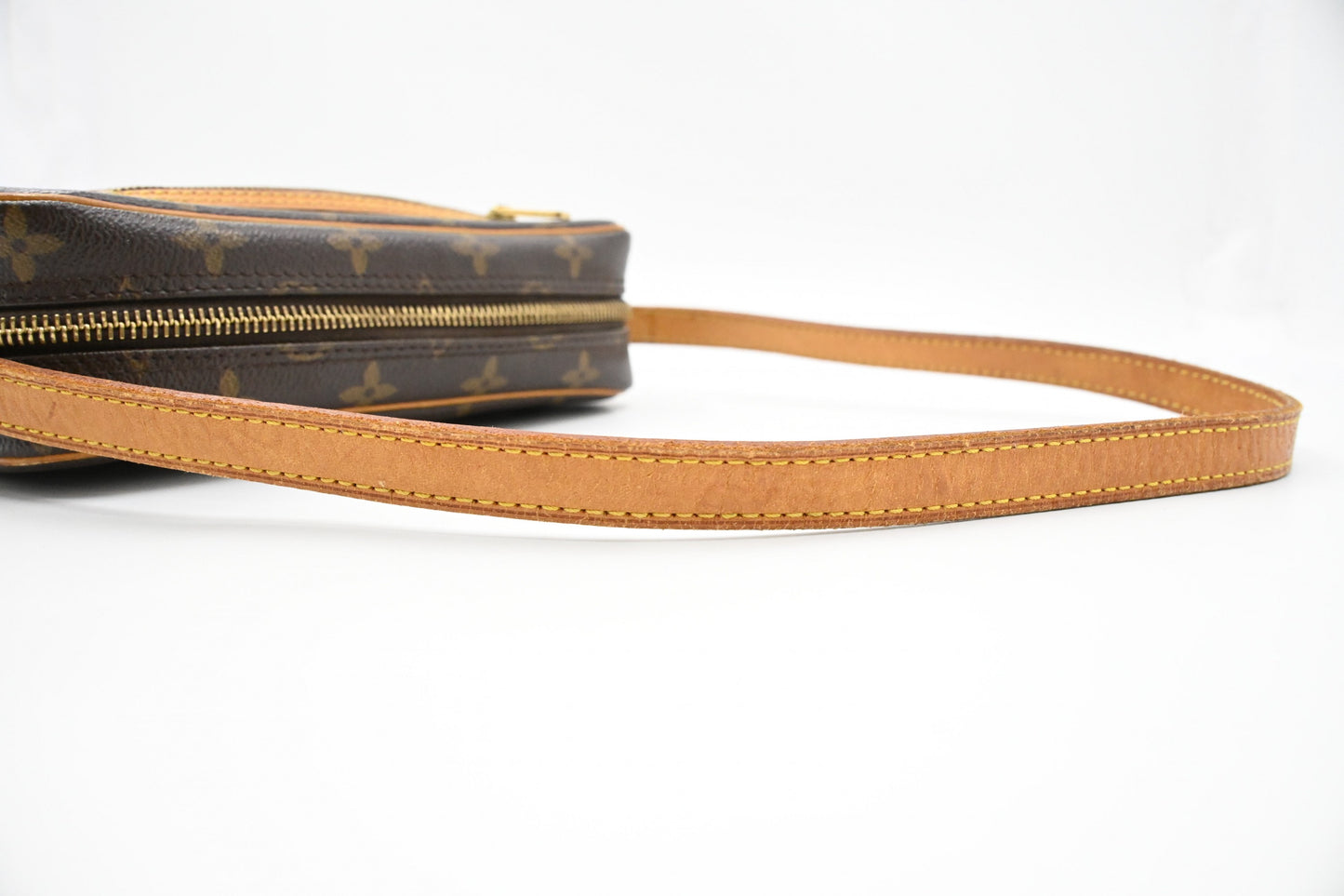 Louis Vuitton Pochette Cite in Monogram Canvas