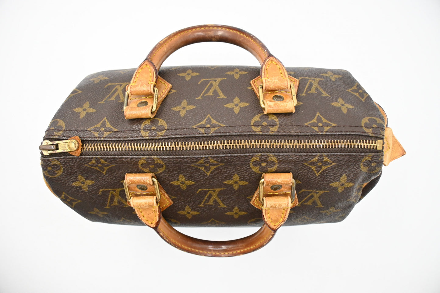 Louis Vuitton Speedy 25 in Monogram Canvas