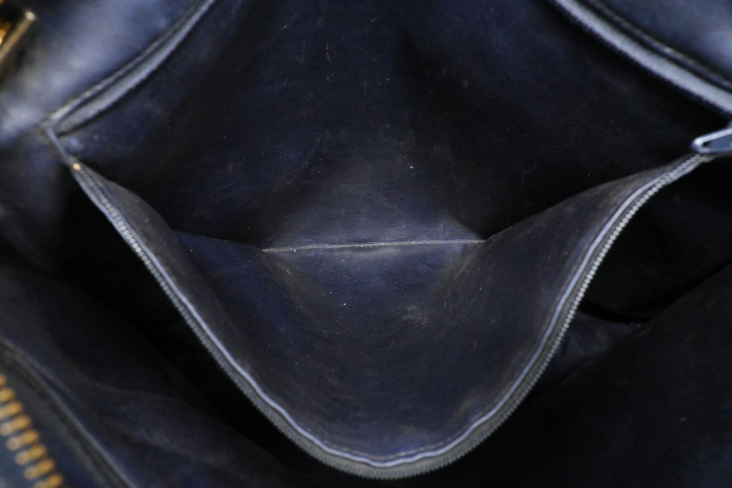 Chanel Shoulder Bag in Navy Blue Mattelassé Leather