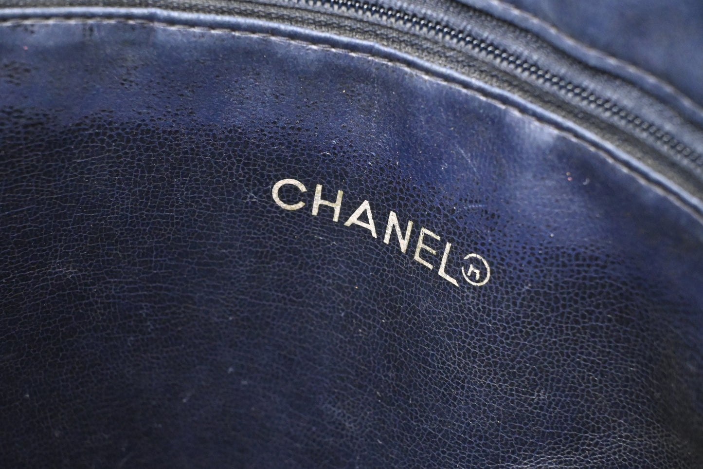 Chanel Shoulder Bag in Navy Blue Mattelassé Leather