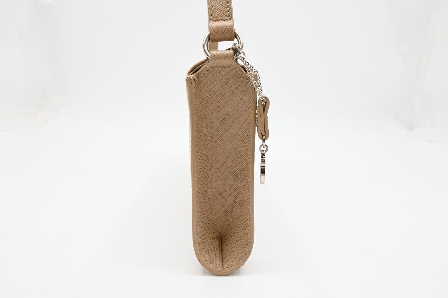 Ferragamo Handbag in Beige Leather