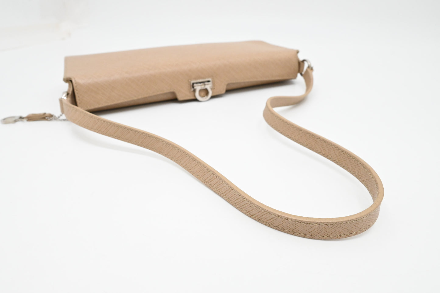 Ferragamo Handbag in Beige Leather