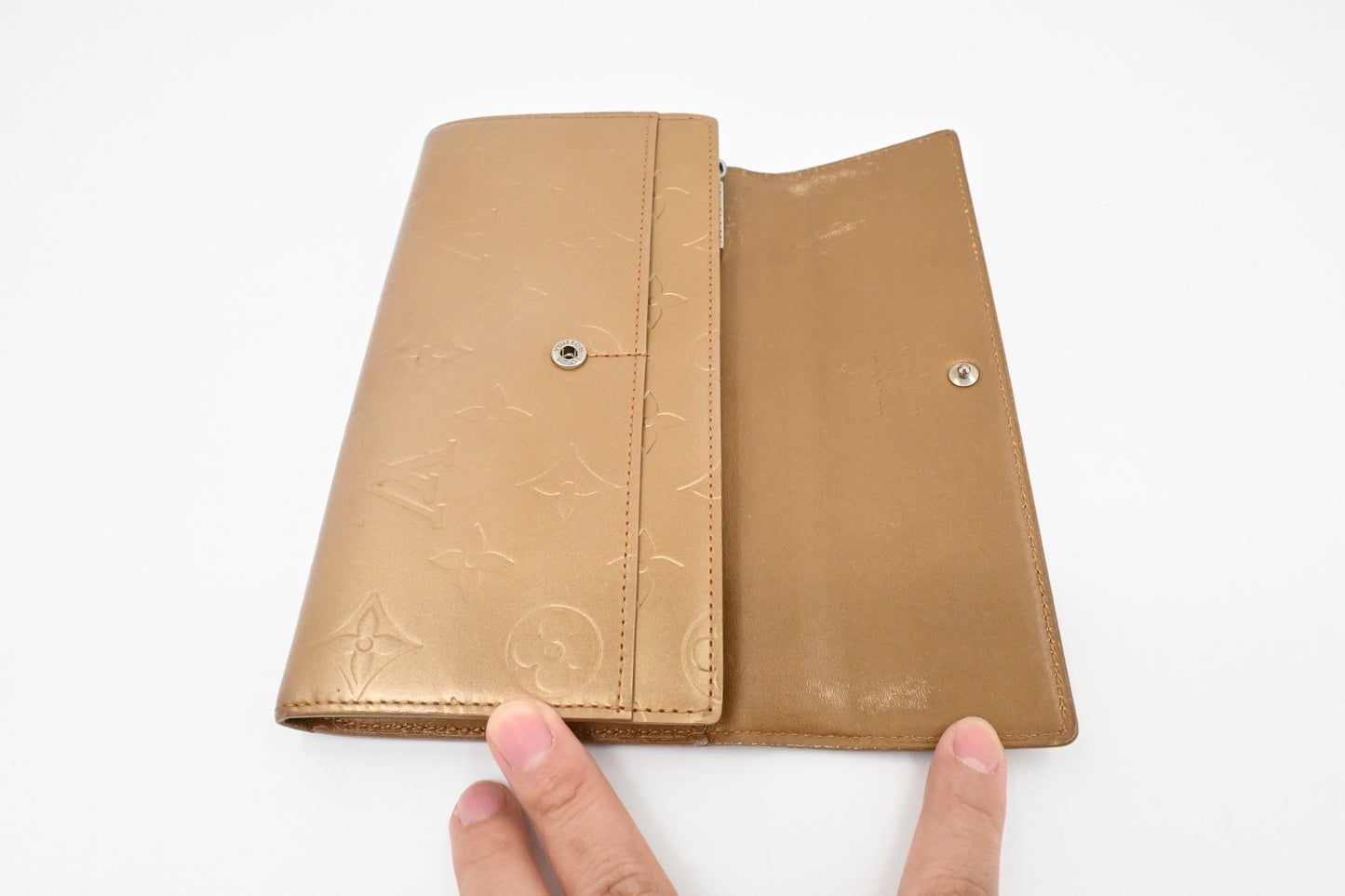Louis Vuitton Sarah Wallet in Matte Beige Leather