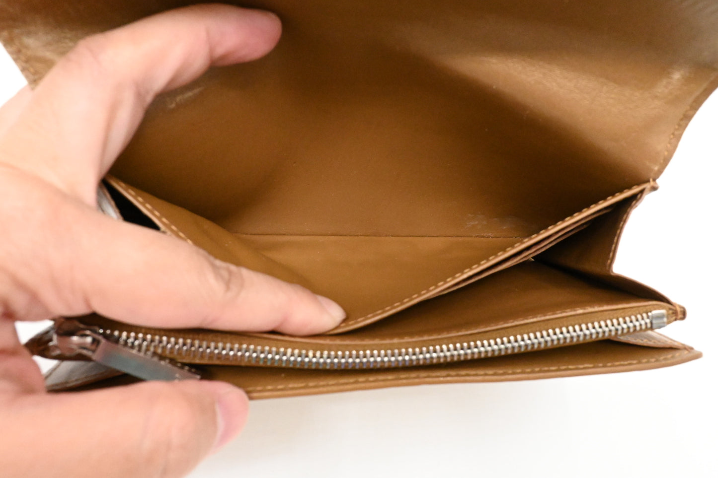Louis Vuitton Sarah Wallet in Matte Beige Leather