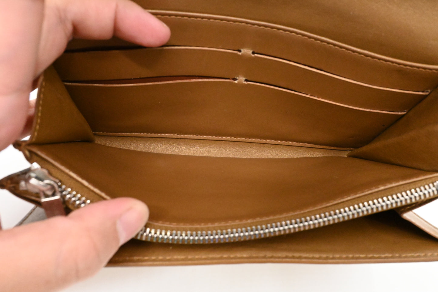Louis Vuitton Sarah Wallet in Matte Beige Leather